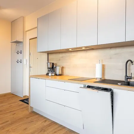 Luxurioes Eingerichtete-helle Am By Interhome