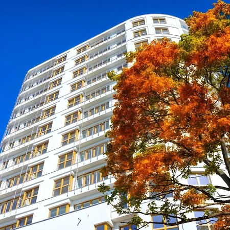 Luxurioes Eingerichtete-helle Am By Interhome Appartamento